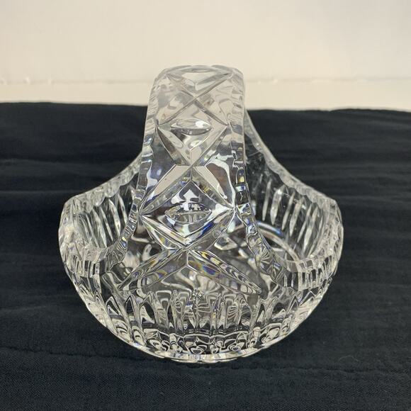 Lead Crystal Heavy Cut Glass Etched Flower Basket w/ Handle Candy Dish Decor - Picture 4 of 9